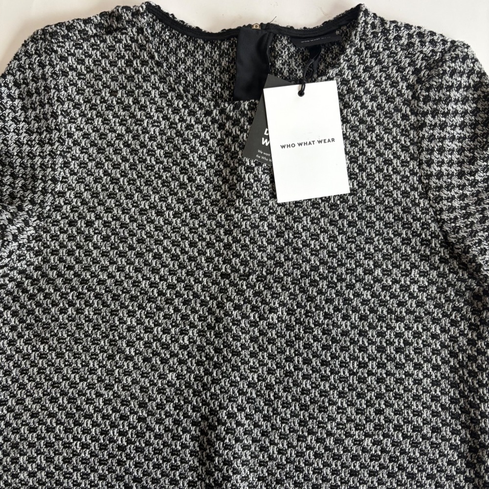 Who What Wear Womens Medium Jet Black Tweed Fringe Hem Short Sleeve Blouse NWT